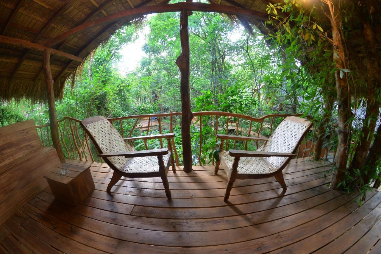 Habarana Tree House Mutu Village Exterior foto